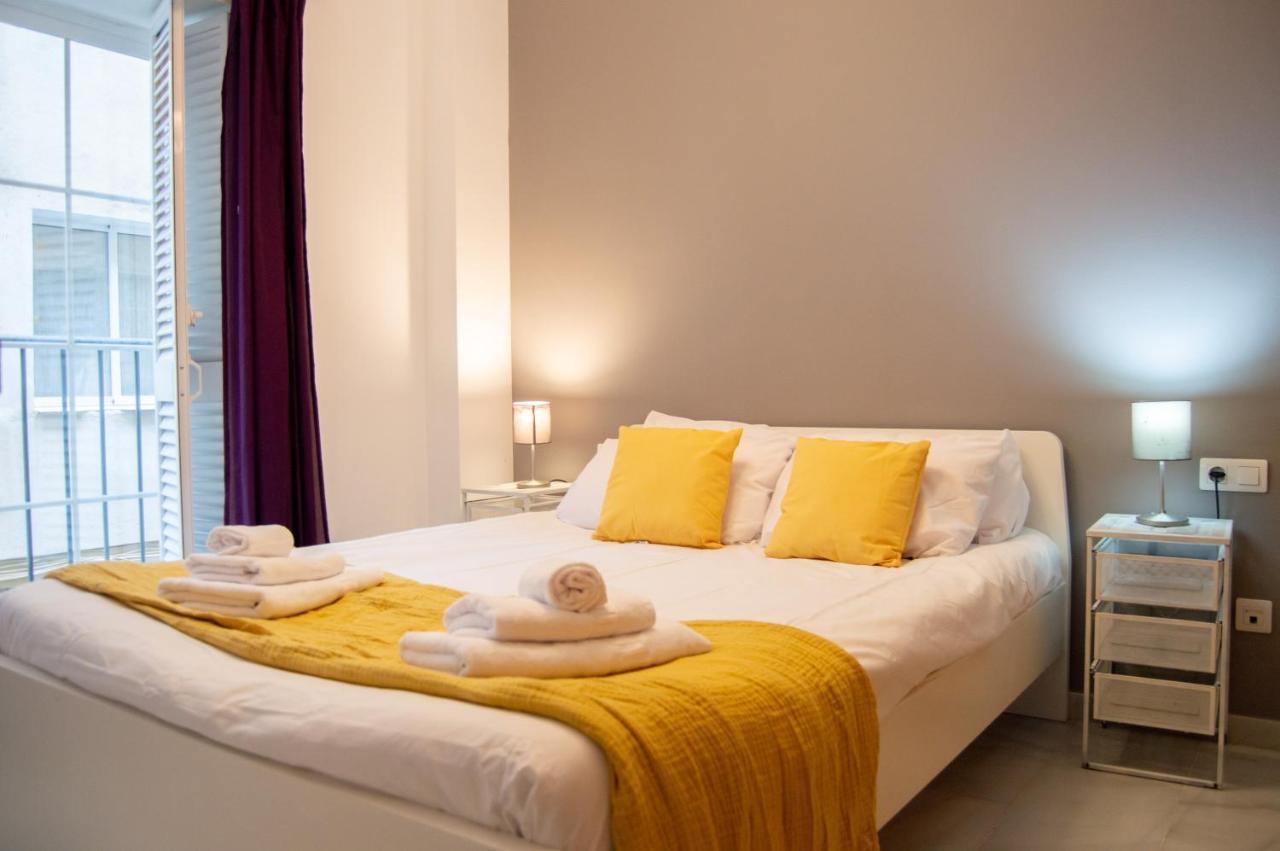Novam Apartament Málaga Esterno foto